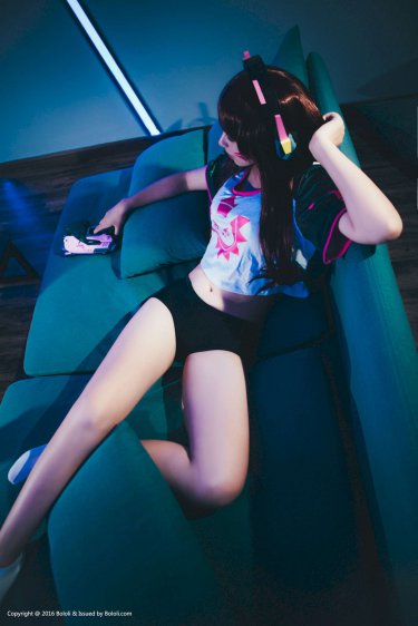 童颜美女剧情介绍